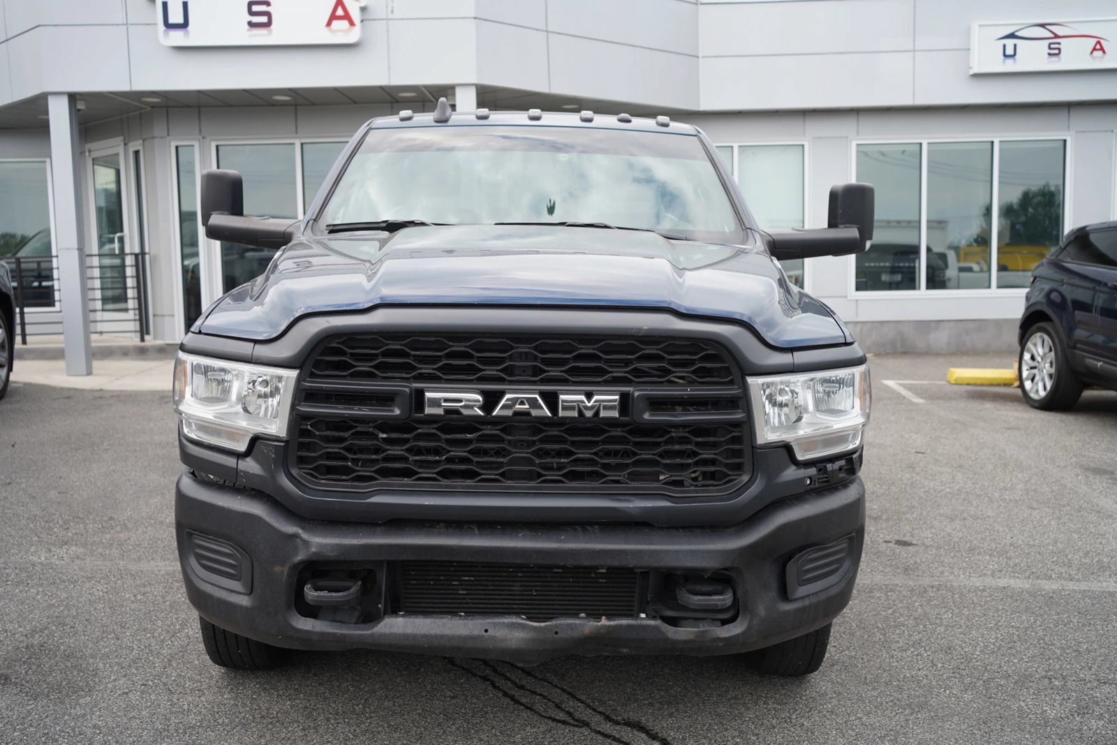 Used 2022 RAM 3500 Tradesman AWD/4WD image 4