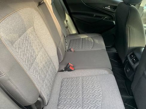 Used 2022 Chevrolet Equinox LT AWD/4WD image 14