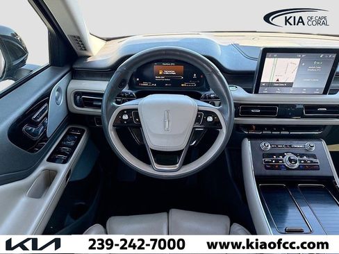 Used 2023 Lincoln Aviator Reserve w/ Equipment Group 201A image 18