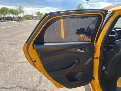 Used 2013 Ford Focus ST image 23