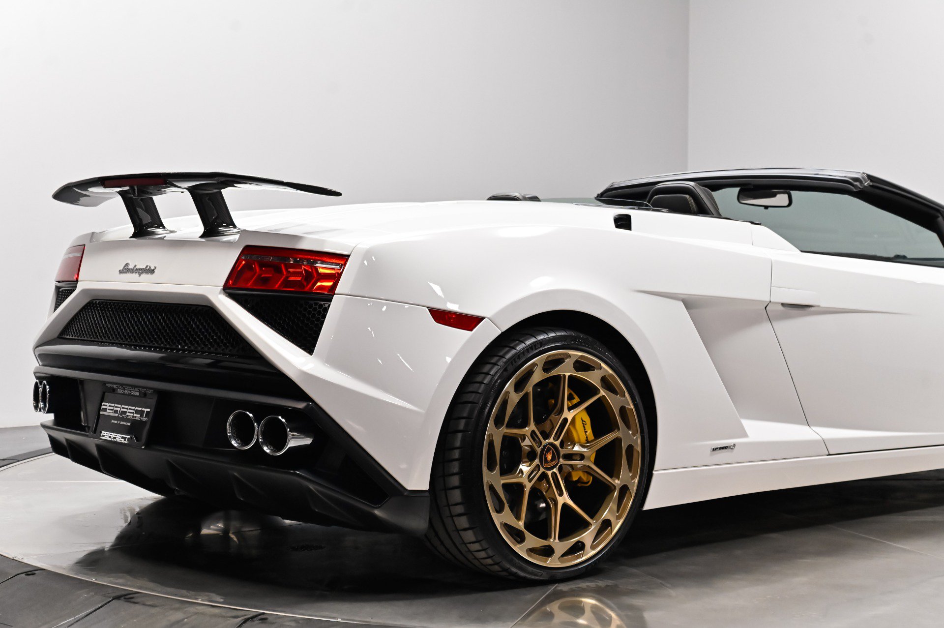 Used 2013 Lamborghini Gallardo LP 560-4 AWD/4WD image 35