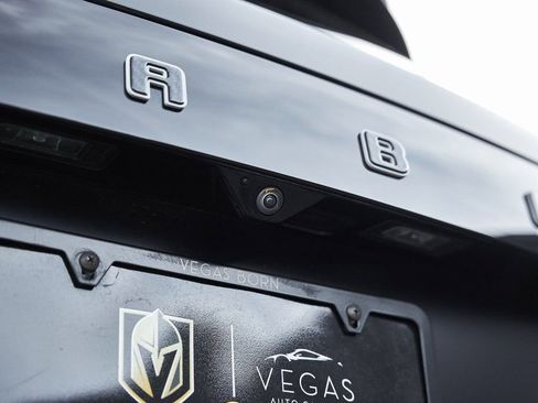 Used 2024 Land Rover Range Rover SV image 15