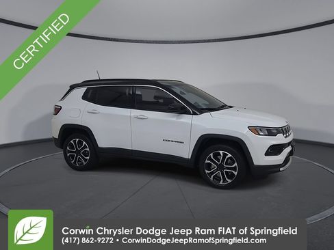 Used 2023 Jeep Compass Limited AWD/4WD image 17