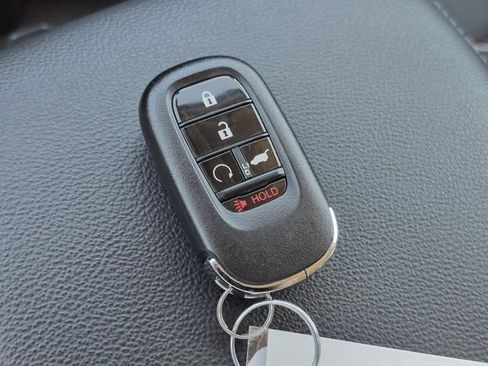 Used 2025 Honda CR-V EX-L image 37
