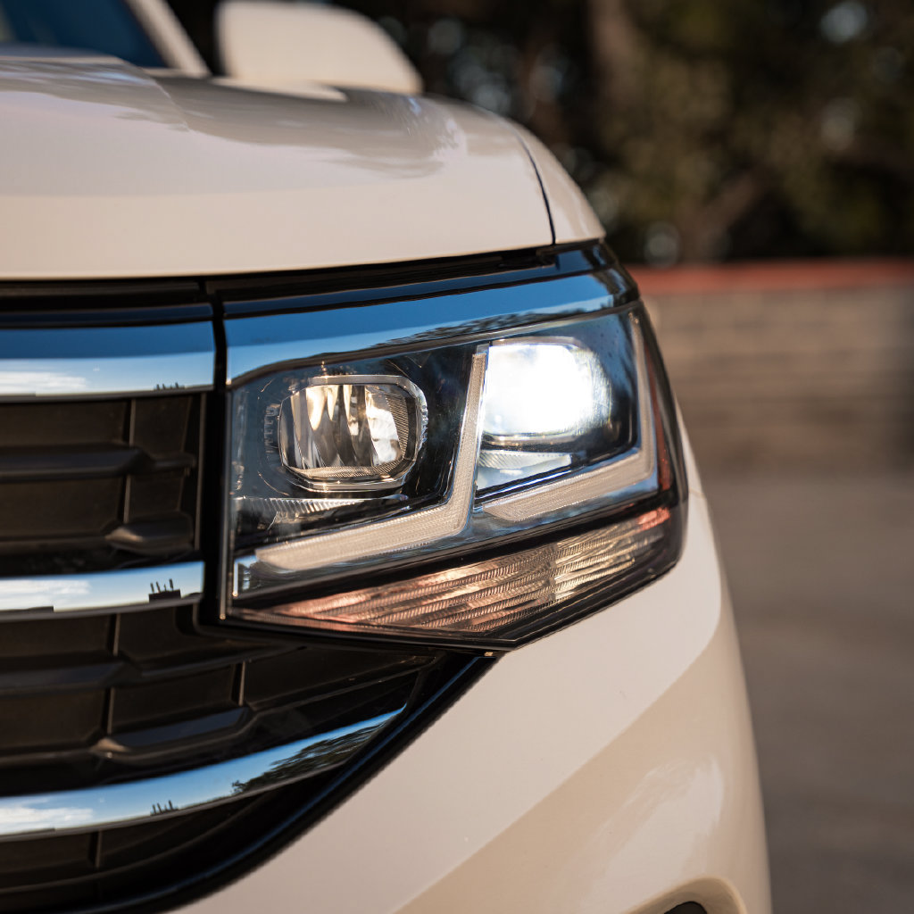 Certified 2023 Volkswagen Atlas Cross Sport SEL AWD/4WD image 4