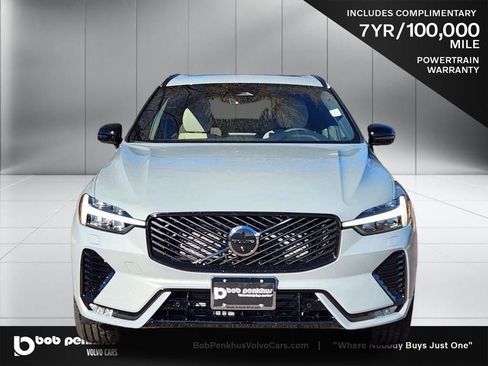 New 2026 Volvo XC60 B5 Plus w/ Climate Package image 21