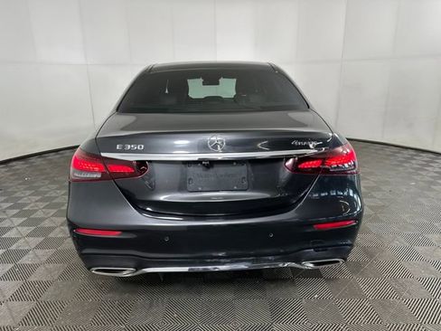 Used 2021 Mercedes-Benz E 350 4MATIC Sedan image 4
