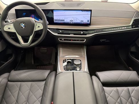 Used 2026 BMW X7 xDrive40i AWD/4WD image 15
