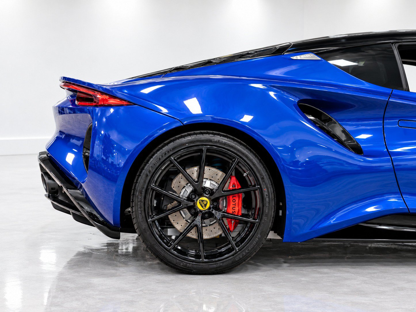 Used 2024 Lotus Emira First Edition RWD image 14