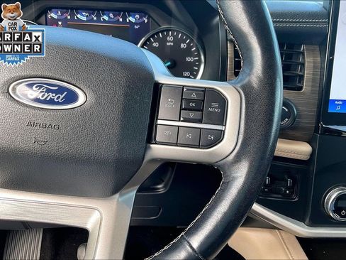 Used 2022 Ford Expedition Max Limited AWD/4WD image 19