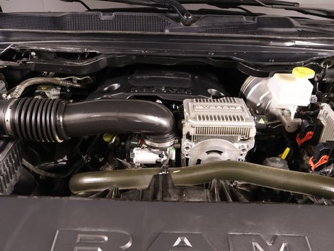 Used 2022 RAM 1500 Laramie w/ Sport Appearance Package AWD/4WD image 20