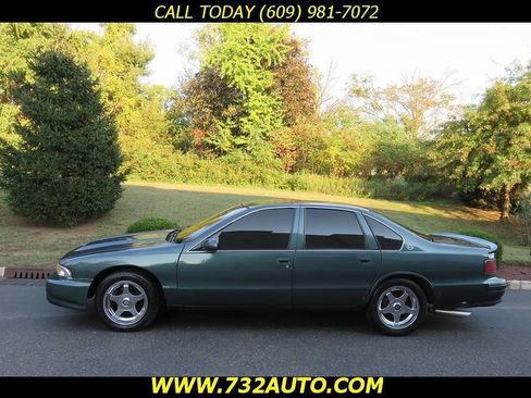 Used 1995 Chevrolet Impala SS image 2