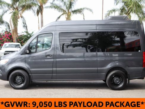 Used 2024 Mercedes-Benz Sprinter 2500 image 5