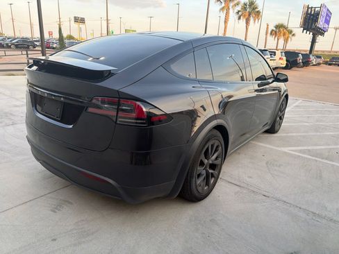 Used 2024 Tesla Model X AWD/4WD image 5