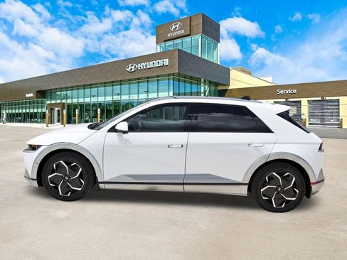 Certified 2024 Hyundai Ioniq 5 Limited RWD image 9