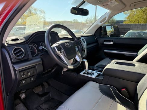 Used 2017 Toyota Tundra SR5 w/ SR5 Upgrade Package image 15