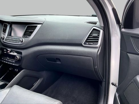 Used 2018 Hyundai Tucson SEL Plus FWD image 18