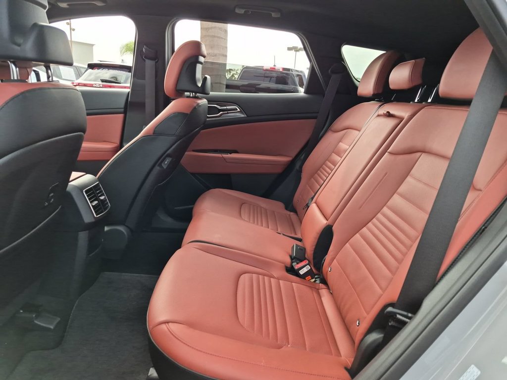 Used 2025 Kia Sportage SX FWD image 26