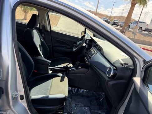 Used 2024 Nissan Versa SV FWD image 13