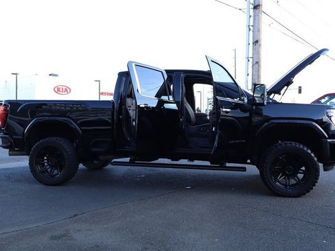Used 2025 GMC Sierra 3500 Denali Ultimate AWD/4WD image 36