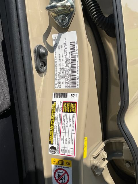 Used 2019 Toyota Tacoma TRD Off-Road AWD/4WD image 28