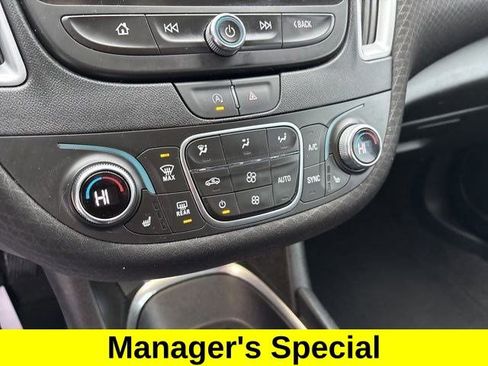 Used 2024 Chevrolet Malibu LT image 24