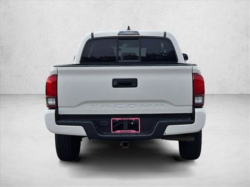Used 2022 Toyota Tacoma SR w/ SR Convenience Package RWD image 6