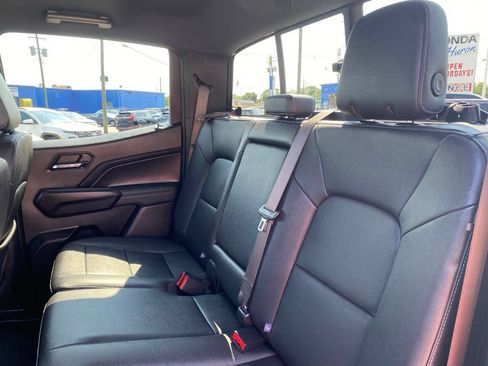 Used 2024 GMC Canyon Elevation w/ Convenience Package AWD/4WD image 15
