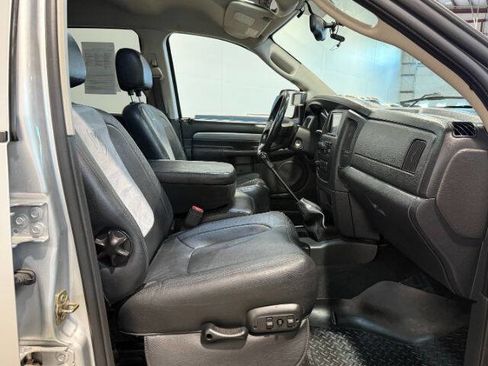 Used 2005 Dodge Ram 3500 Truck SLT AWD/4WD image 17
