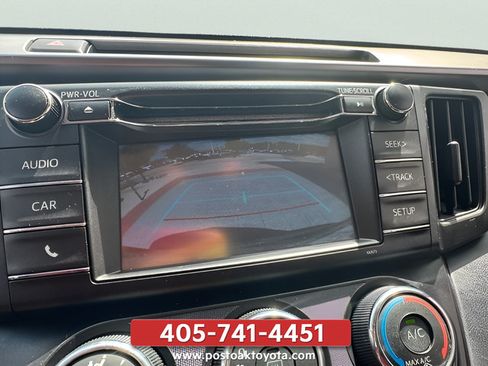 Used 2017 Toyota RAV4 LE FWD image 28