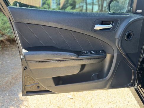 Used 2023 Dodge Charger R/T w/ Blacktop Package image 10