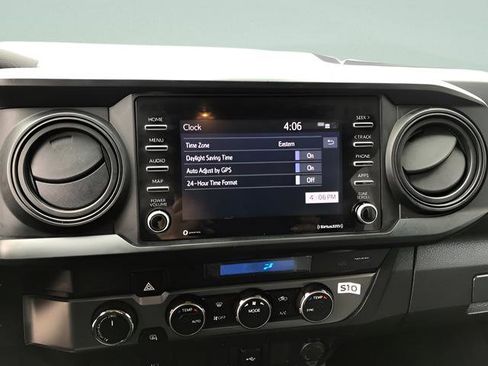 Certified 2022 Toyota Tacoma SR AWD/4WD image 20