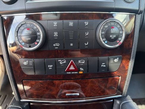 Used 2011 Mercedes-Benz ML 350 BlueTEC 4MATIC image 34