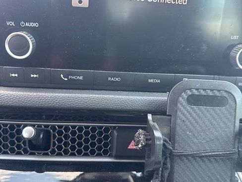 Used 2024 Honda Civic EX-L image 4