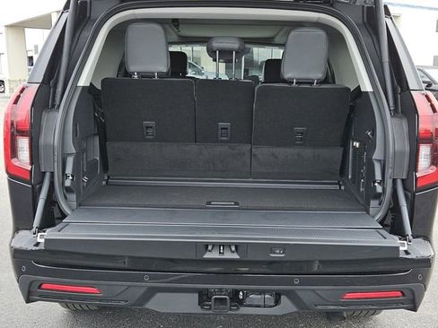 New 2025 Ford Expedition Active image 11