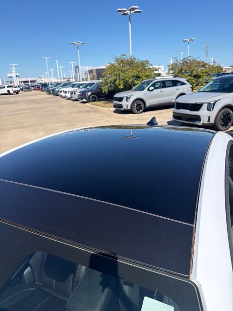 Used 2022 Alfa Romeo Giulia Ti RWD image 9
