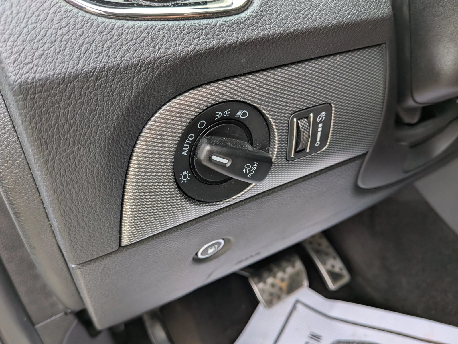 Used 2018 Dodge Durango GT AWD/4WD image 47