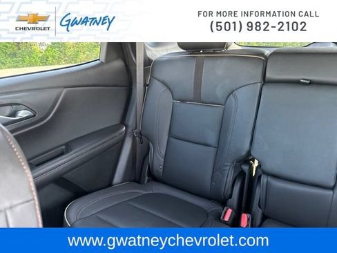 Used 2023 Chevrolet Blazer Premier FWD image 26