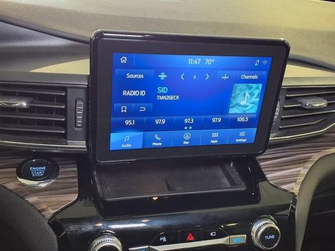 Used 2023 Ford Explorer Limited RWD image 6