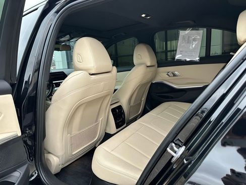 Used 2021 BMW 330i Sedan w/ Convenience Package image 21