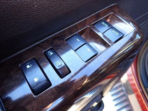 Used 2015 Ford F250 Platinum image 18