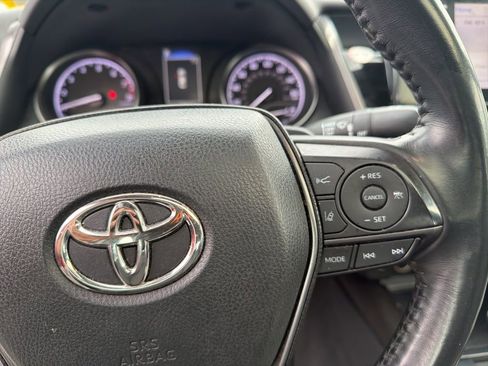 Used 2023 Toyota Camry SE image 20