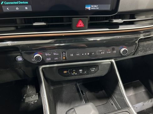 New 2026 Kia Carnival SX Prestige image 21