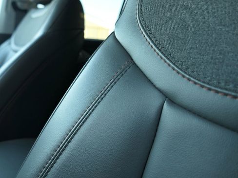 Used 2025 Ford Explorer Active w/ Active Comfort Package image 14