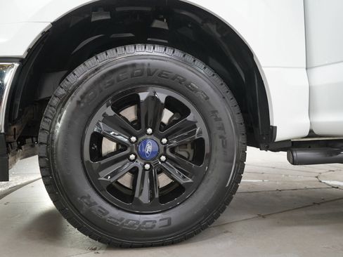 Used 2018 Ford F150 XLT AWD/4WD image 29