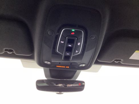 Used 2019 Audi Q8 Prestige w/ Year 1 Package image 28