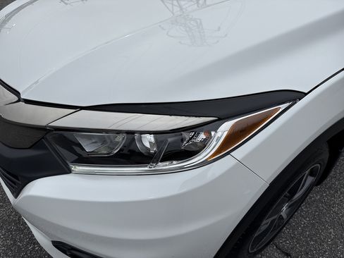 Used 2021 Honda HR-V EX-L image 6