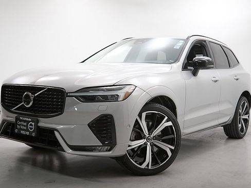 Used 2023 Volvo XC60 B6 Ultimate w/ Protection Package Premier image 2
