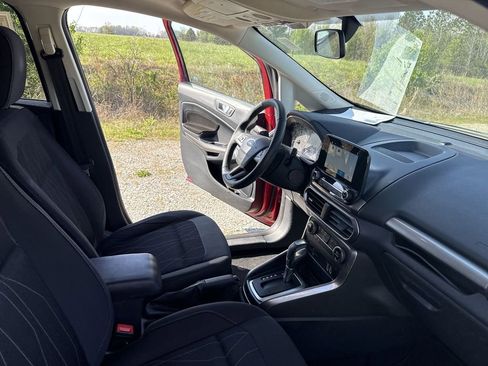 Used 2019 Ford EcoSport SE image 35