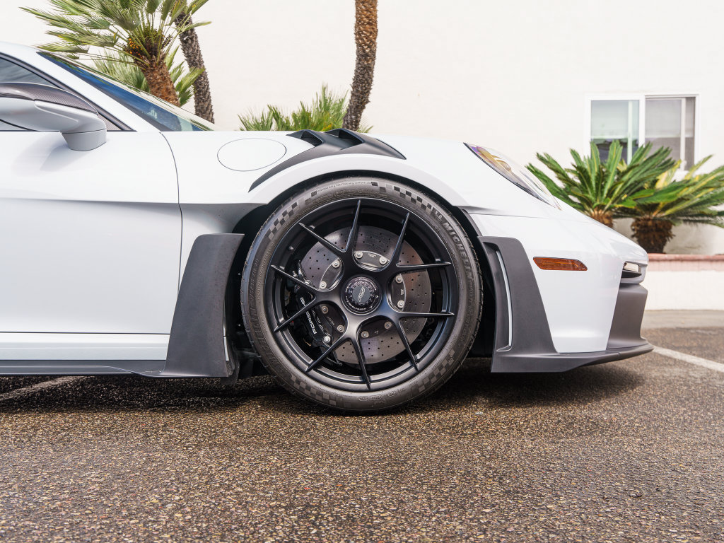 Used 2024 Porsche 911 GT3 RS RWD image 8